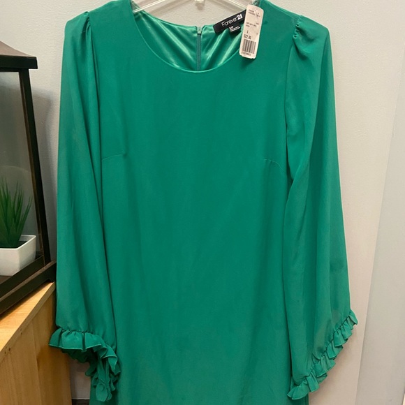 Forever 21 Womens green lined dress size small - Picture 6 of 7